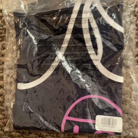 NWT OLD NAVY Adorable tank top that says lovE COLOR BLACK XL 14 plus - Picture 8 of 8